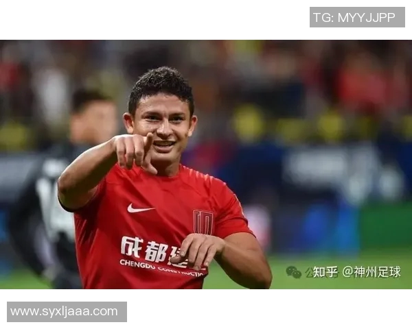 最纯粹的足球明星如何在绿茵场上书写传奇与梦想的篇章