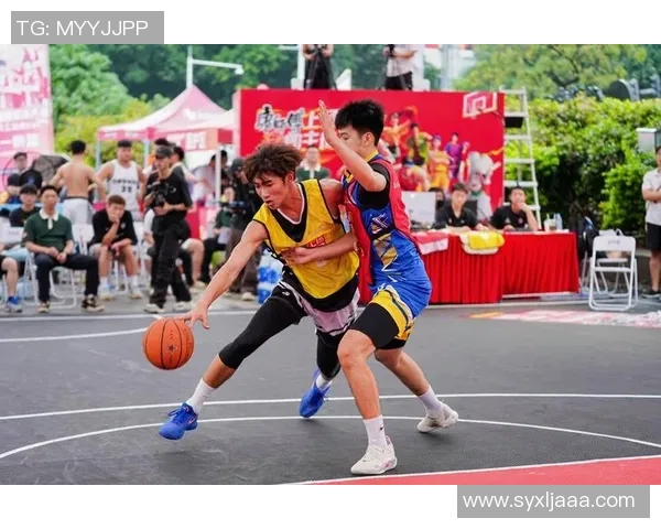 云南篮球全明星赛精彩对决比分揭晓球员表现引发热议与期待